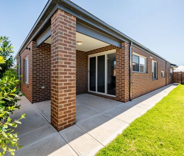 Modern Living in Great Location - Photo 5