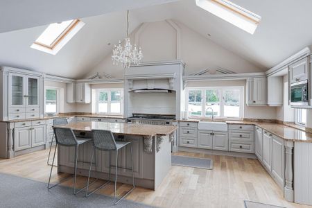 5 bedroom detached house to rent - Photo 5