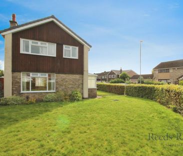 3 bedroom detached house to rent - Photo 3