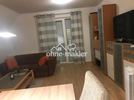 Möblierte 2-Zimmer-Dachgeschosswohnung mit großem Balkon & Stauraum – frei ab Mai - Foto 2