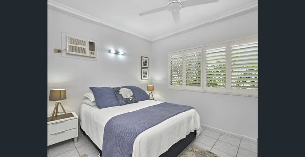 🌴 Dreamy Trinity Beach Retreat for Rent! 🌊 - Photo 1