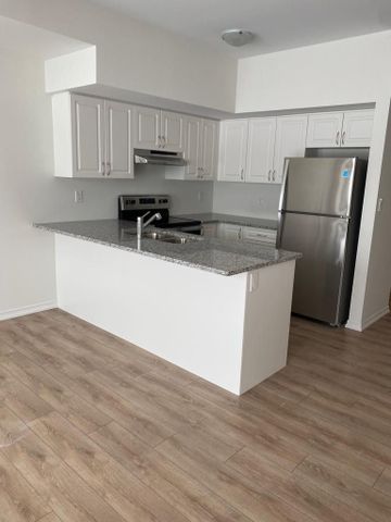 For Lease - 225 Danzatore Path, Oshawa, Ontario - Photo 3