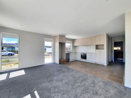 Three Bedroom New Build In Rolleston - Photo 5