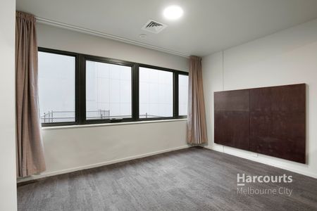 504/250 Elizabeth Street, Melbourne VIC 3000 - Apartment For Rent | Domain - Photo 2