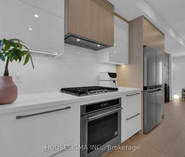 274 Roxton Road apartment — Toronto, ON (3-Bedroom) - 3 Bedroom - Photo 5