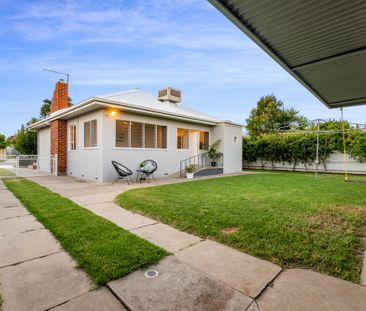 Updated 3 Bedroom South Albury Home - Photo 5