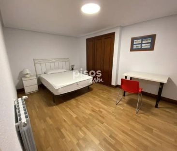 Piso en alquiler en Calle de Urbieta, cerca de Calle de Urdaneta - Photo 2