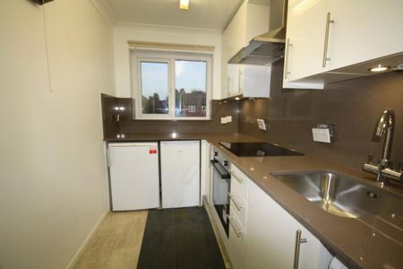 1 bedroom maisonette to rent - Photo 3