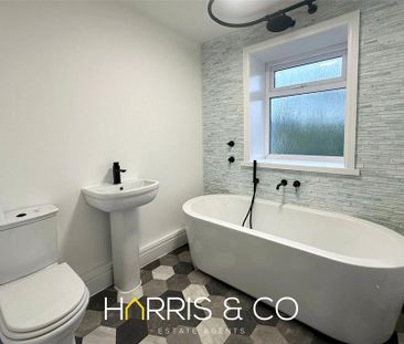 3 bedroom semi-detached house to rent - Photo 3