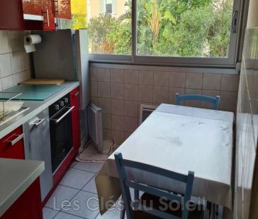 Location appartement 2 pièces 34 m² Bandol - Photo 3