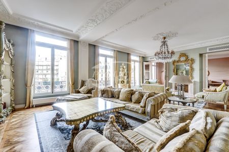 Tout savoir sur cet appartement dans le quartier Porte Dauphine, à Paris 16ème - Photo 2