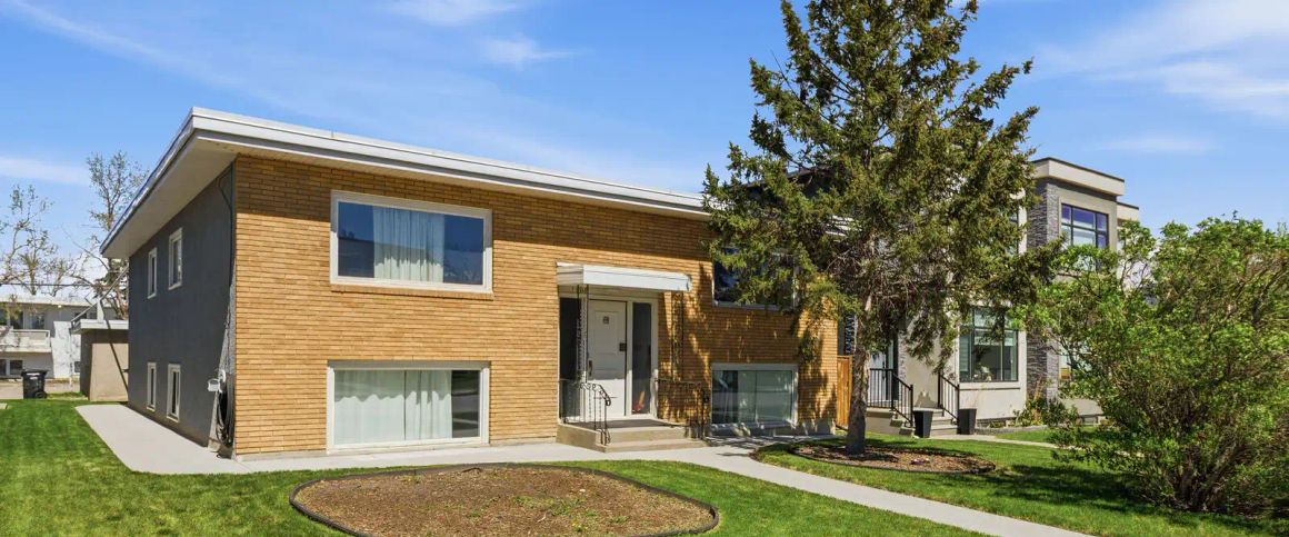 Beautiful Renovated 2 Bedroom Main Floor Unit in Renfrew on Quiet Street — 2 Bedrooms Main Floor - Photo 1
