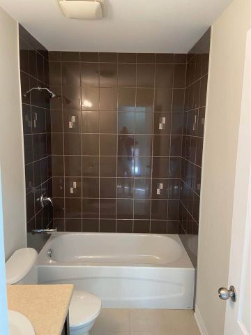 For Lease - 133 Worden Drive, Clarington, Ontario - Photo 2