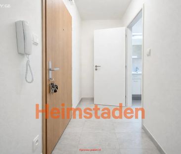 Pronájem bytu 1+kk 29 m² - Photo 1