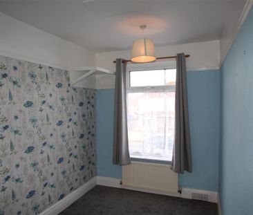 3 bedroom terraced house to rent - Photo 6
