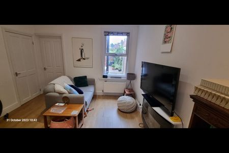 1 Bed Flat, Norfolk Road, RG30 - Photo 3