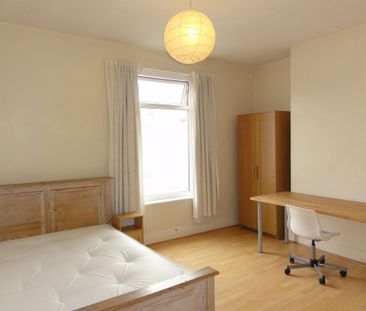 4 bedroom house to rent - Photo 4