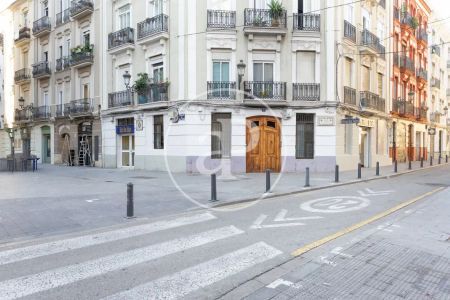 Piso de alquiler en Av. de Peris I Valero, Russafa - Photo 3