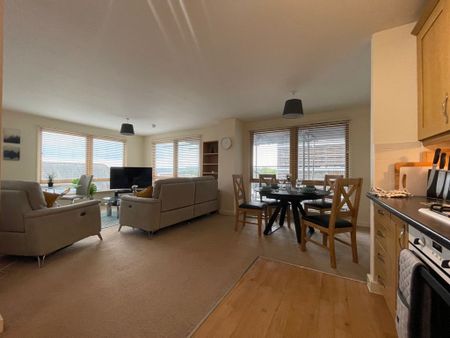 2 Bed Flat, Mayer House, RG1 - Photo 4