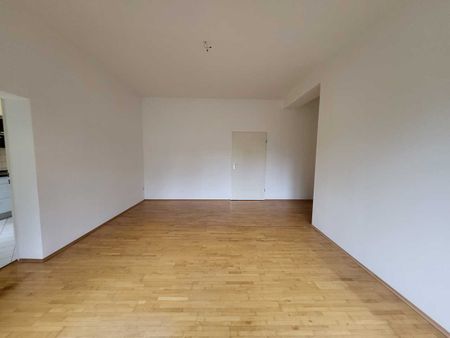 Großzügige 5-Zimmer-Wohnung in Berlin-Steglitz! - Photo 2