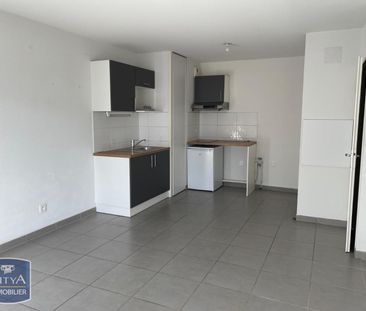 Location Appartement 2 pièces 42m² VILLENAVE D ORNON 33140 - Photo 3