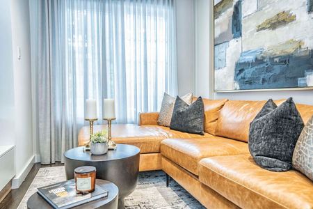 For Lease - 49 Leslie Street, Toronto, Ontario - Photo 5