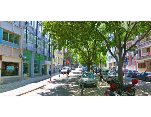 3 room luxury Flat for rent in Lisbon, Portugal - Photo 1