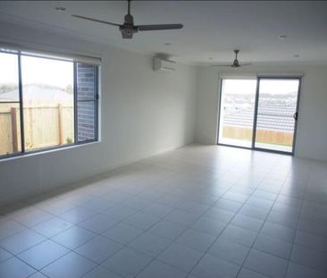31 Wimmera Crescent, Upper Coomera - Photo 4