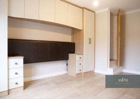 19 Main Street, Hamiltonsbawn, BT60 1LP - Photo 2