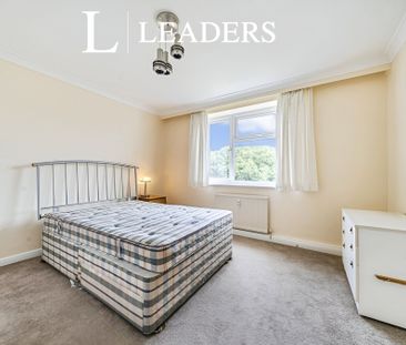 3 bedroom apartment to rent Grove Road, Bournemouth, BH1 - Photo 6