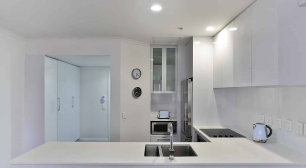 CITY LIFE APARTMENT COMPLEX - Photo 1