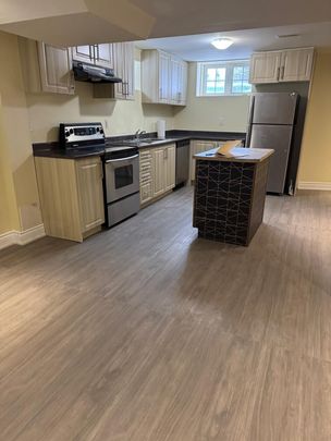 For Lease - 52 Stephanie Avenue Unit# Basement, Brampton, Ontario - Photo 1