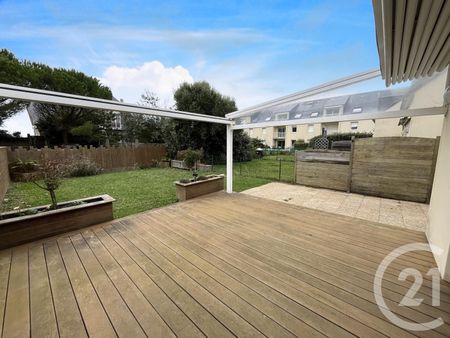 Location Maison 4 pièces 75m² JULLOUVILLE 50610 - Photo 5