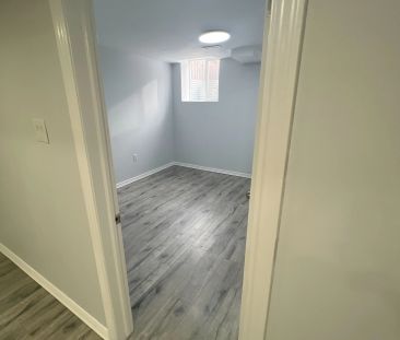 115 Chessington Avenue - Photo 2