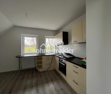 Ruhiges Haus mit großem Garten, Terrasse und Garage - Photo 4