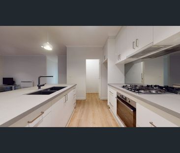 2/25 Davisons Place, Melbourne, Vic 3000 - Photo 3