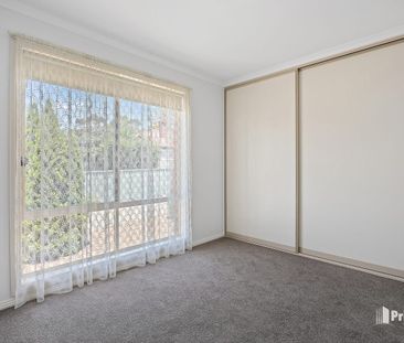 Neat & Private 2 Bedroom Unit in Convenient Location - Photo 3