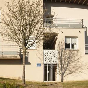 appartement à louer en rez de jardin avec balcon - Photo 3