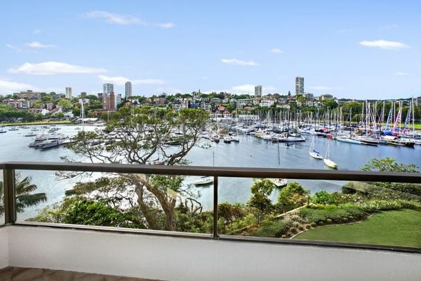 KINCOPPAL RESIDENCES - WATERFRONT LIFESTYLE | Unfurnished - Photo 1