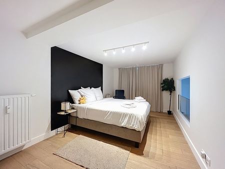 Triplex te huur in Ixelles - Photo 4