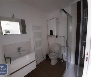 Location Appartement 1 pièce 20m² CHANGE 53810 - Photo 6