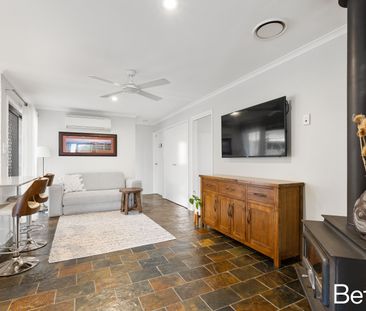 52 Tewksbury Cct, Theodore ACT 2905 - House For Rent | Domain - Photo 3