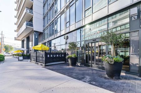 Carlaw Lofts 1190 - Photo 3