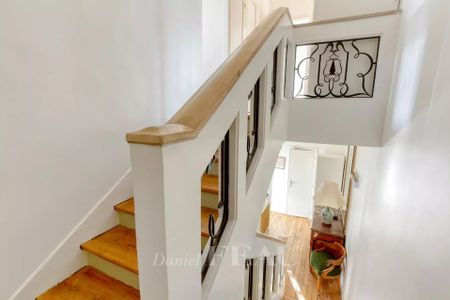 Location maison, Neuilly-sur-Seine, 7 pièces, 231 m², ref 84856034 - Photo 2