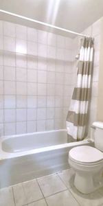 75 KENDAL AVE. 1ST FL - ANNEX, CHARMING 1BED/1BATH, LAUNDRY - Photo 4