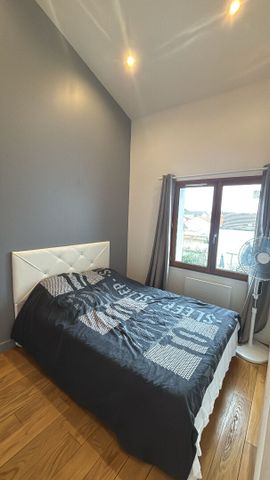 Apartment - Photo 3