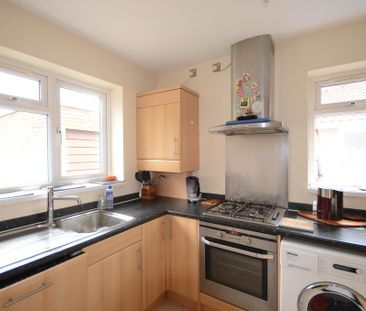 2 bedroom bungalow to rent - Photo 3