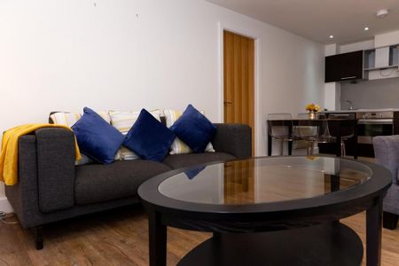 2 bedroom flat to rent - Photo 3