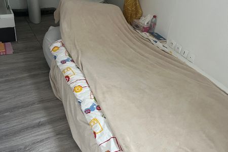 Chambre de bonne - Photo 2