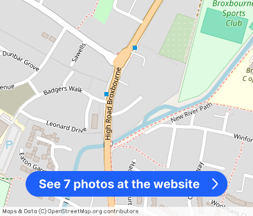 The Haywards, The Lawns Drive, Broxbourne, Hertfordshire - Photo 1